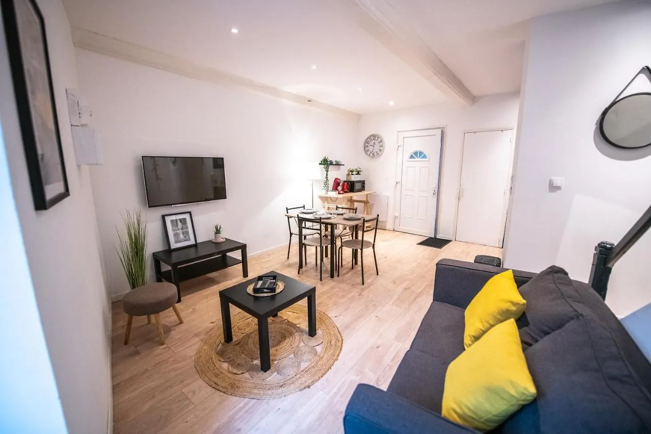 Kasa Lorette - Tv Wifi & Cosy 0*, Lorette (Loire) Frankrike