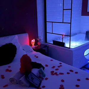  Appartement Azur Avec Jacuzzi Et Piscine France